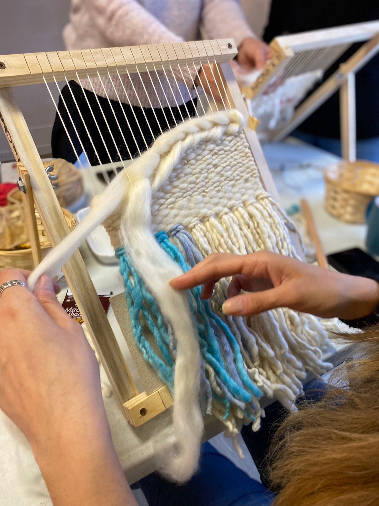 🧵 Bastidor de Tapiz Artesanal – 40 x 33 cm